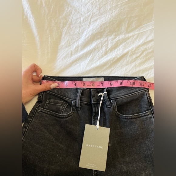 Everlane | Size 23 | High Rise Skinny Jeans | Washed Black | NWT - Picture 4 of 9